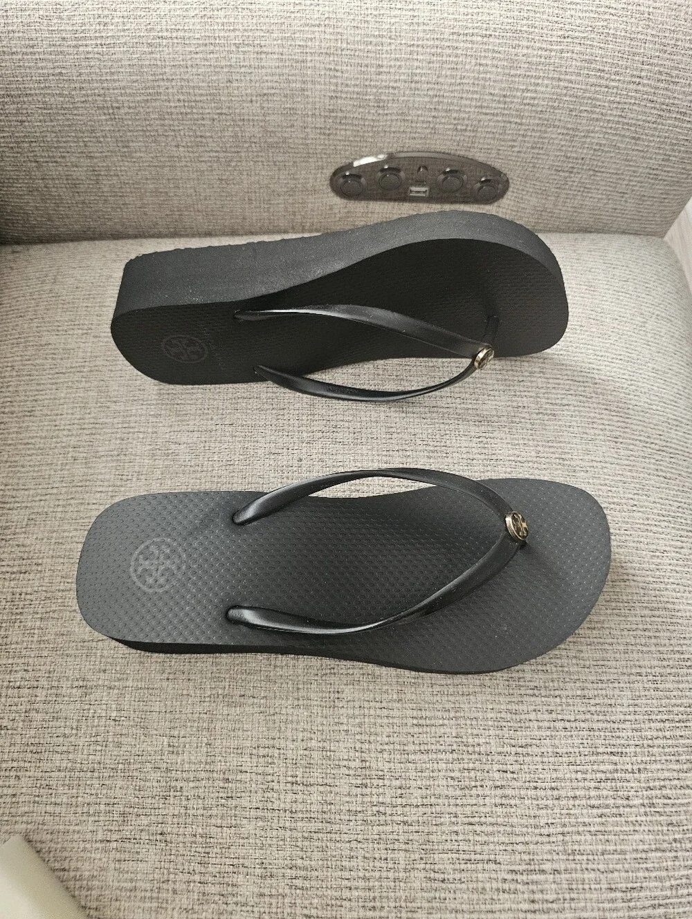 Tory Burch Wedge Flip Flops Size 9